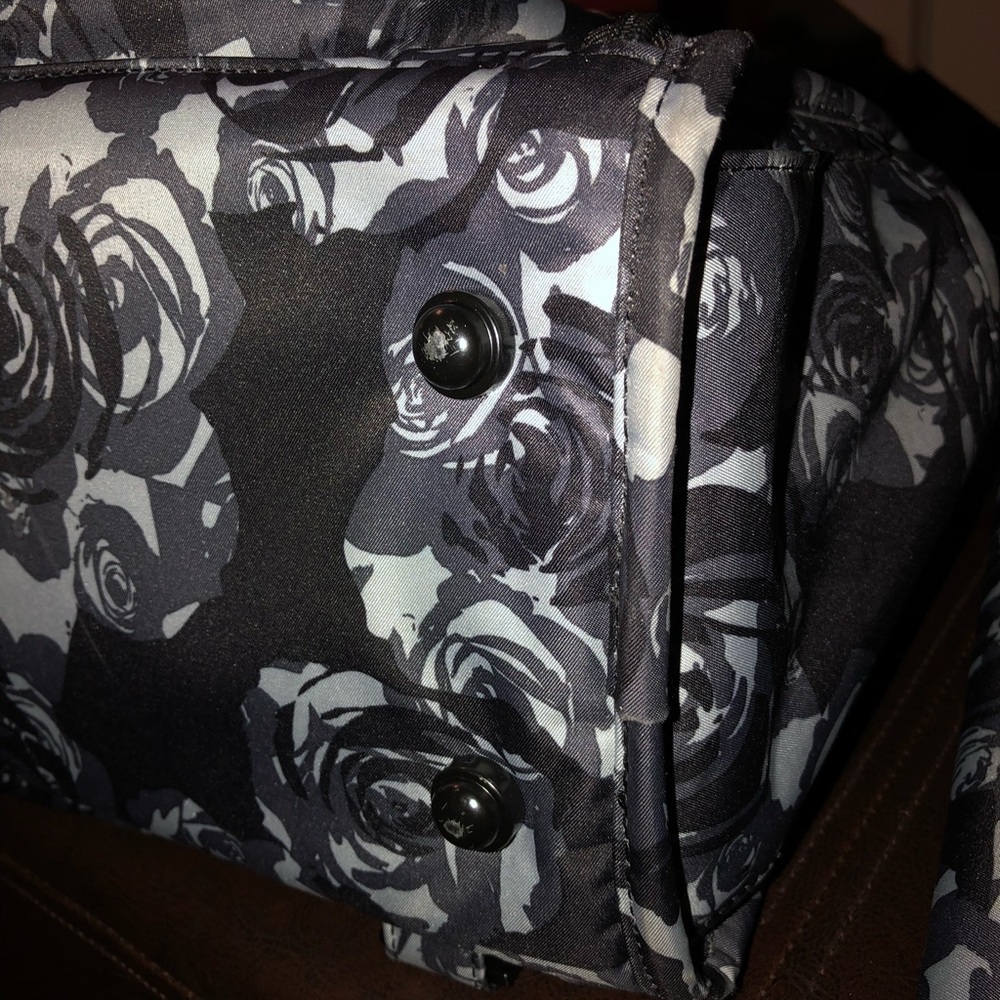 Jujube Black Petals BFF - Picture 3 of 8
